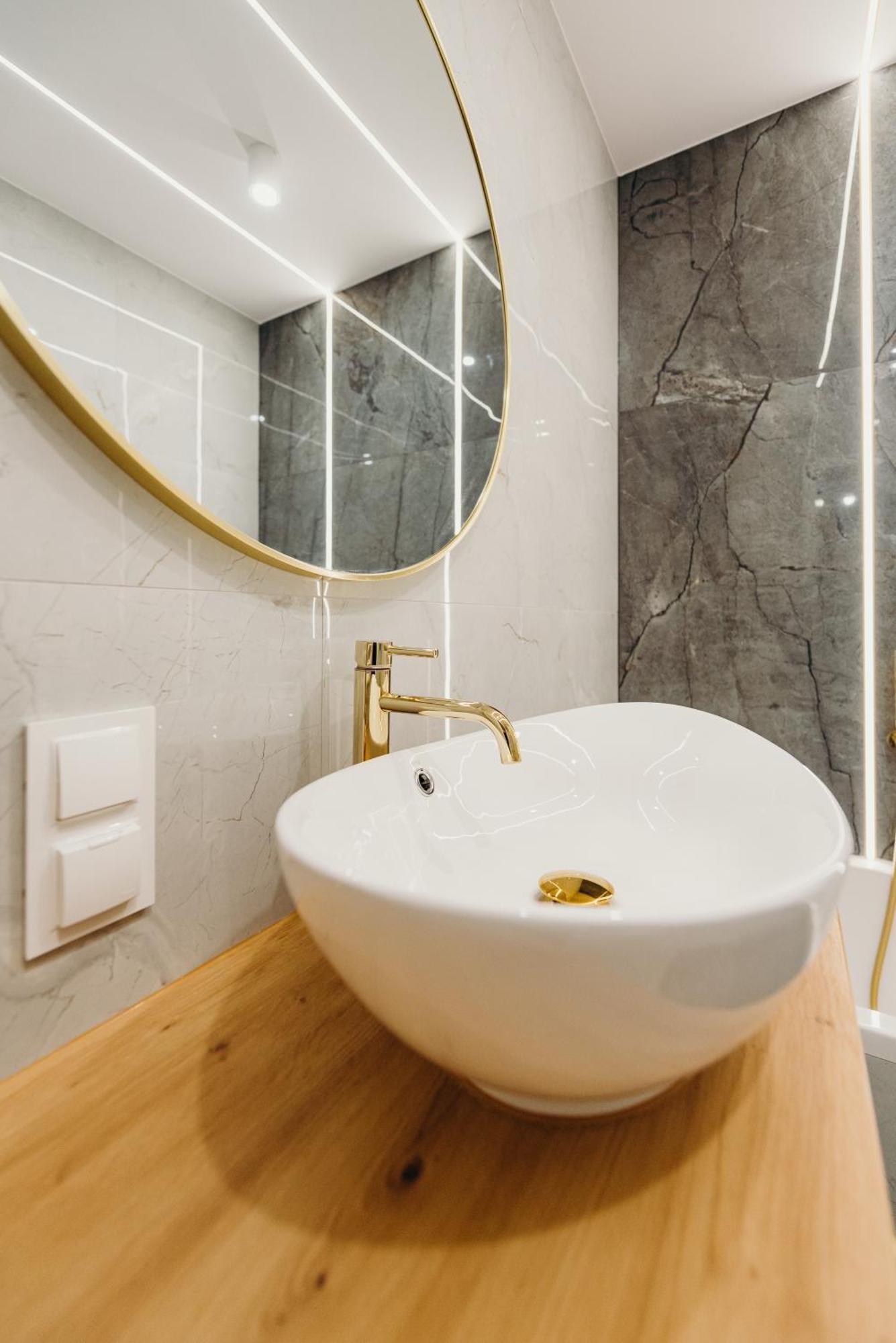 ז'שוב 3 Bedrooms Premium Bella Blue For 8 Guests With Ac And Free Out Side Parking מראה חיצוני תמונה